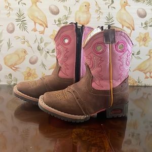 Cowgirl boots Size 5C-51/2C